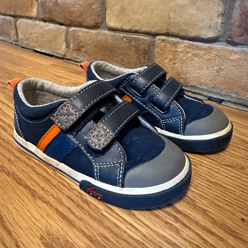 See Kai Run toddler sneakers size 8.5